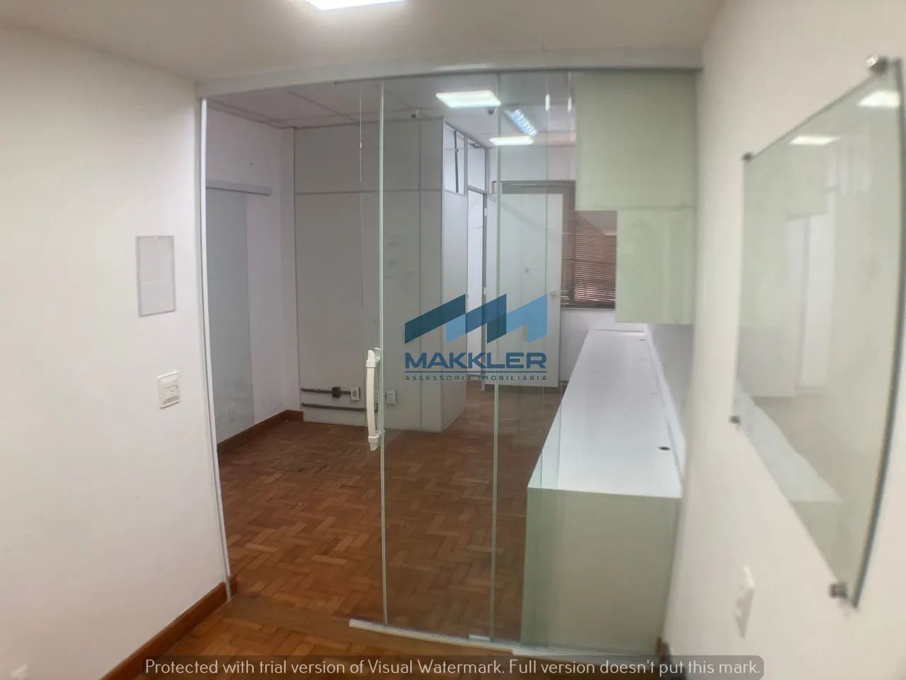Excelente Sala Comercial à Venda ou Locação no Centro do Rio de Janeiro com 96m² - Foto 4