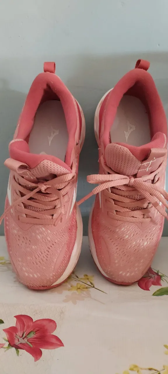 Tênis Esportivo Mizuno Feminino Rosa