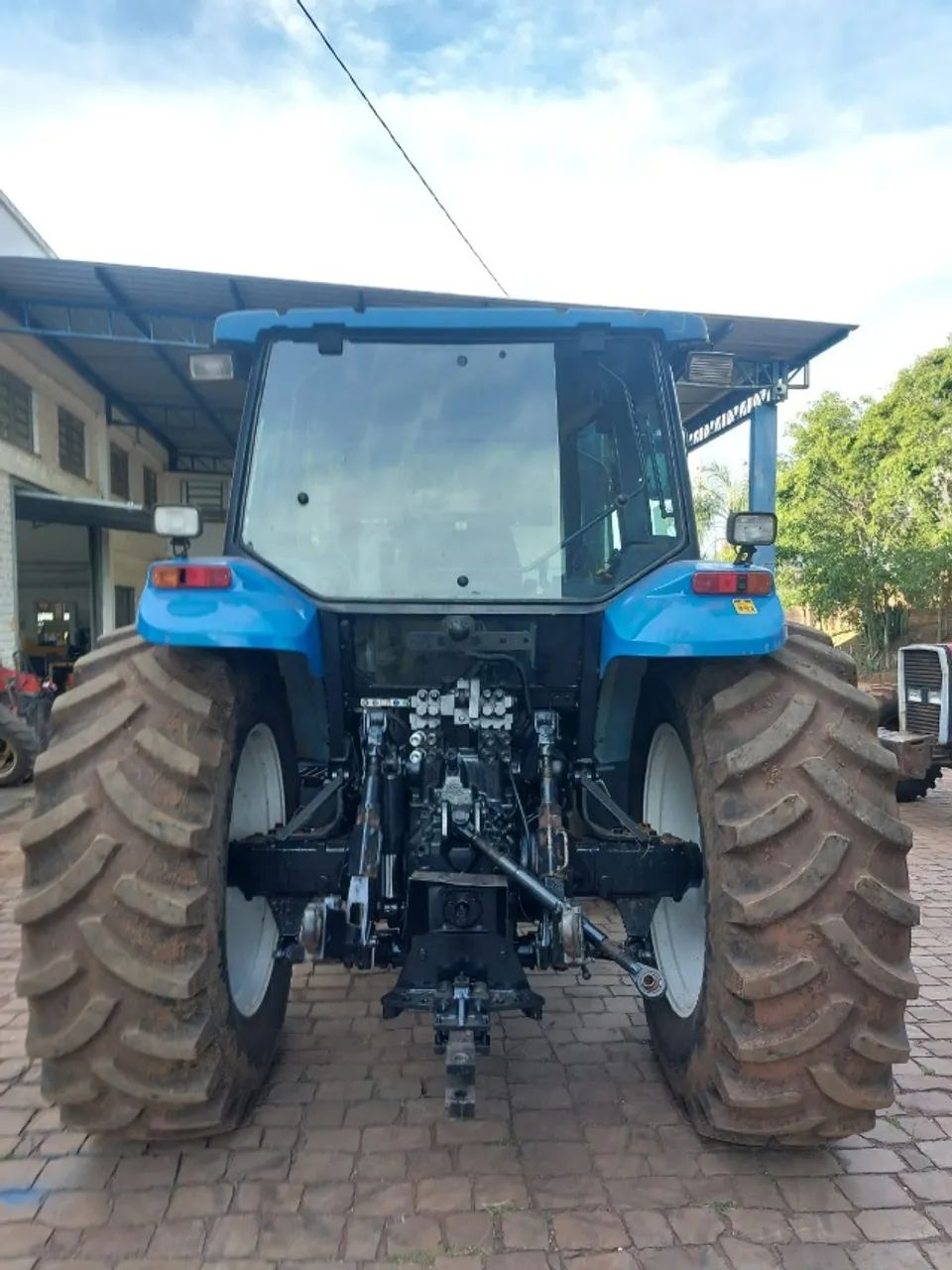 TRATOR AGRÍCOLA USADO, NEW HOLLAND, TM 150 - ANO 2004 - Foto 3
