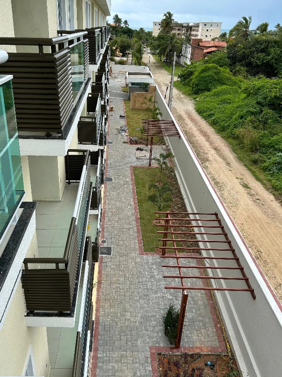 Apto com três quartos sendo dois suítes - Cumbuco - 67m² - Foto 3