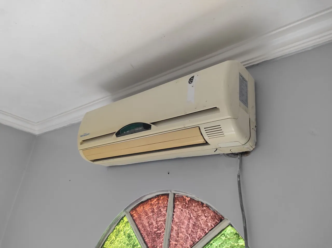Ar Condicionado Split Novexium - Ótimo estado funcionando