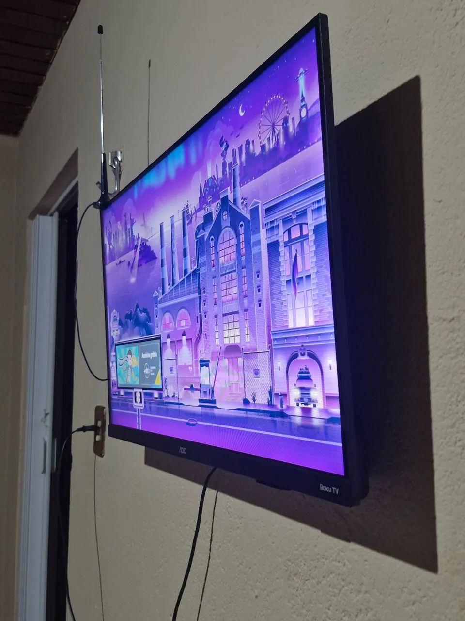 TV AOC Roku TV - Foto 2