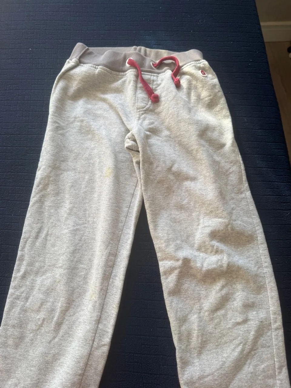 Calça de Moletom Cinza - alfabeto - Foto 3