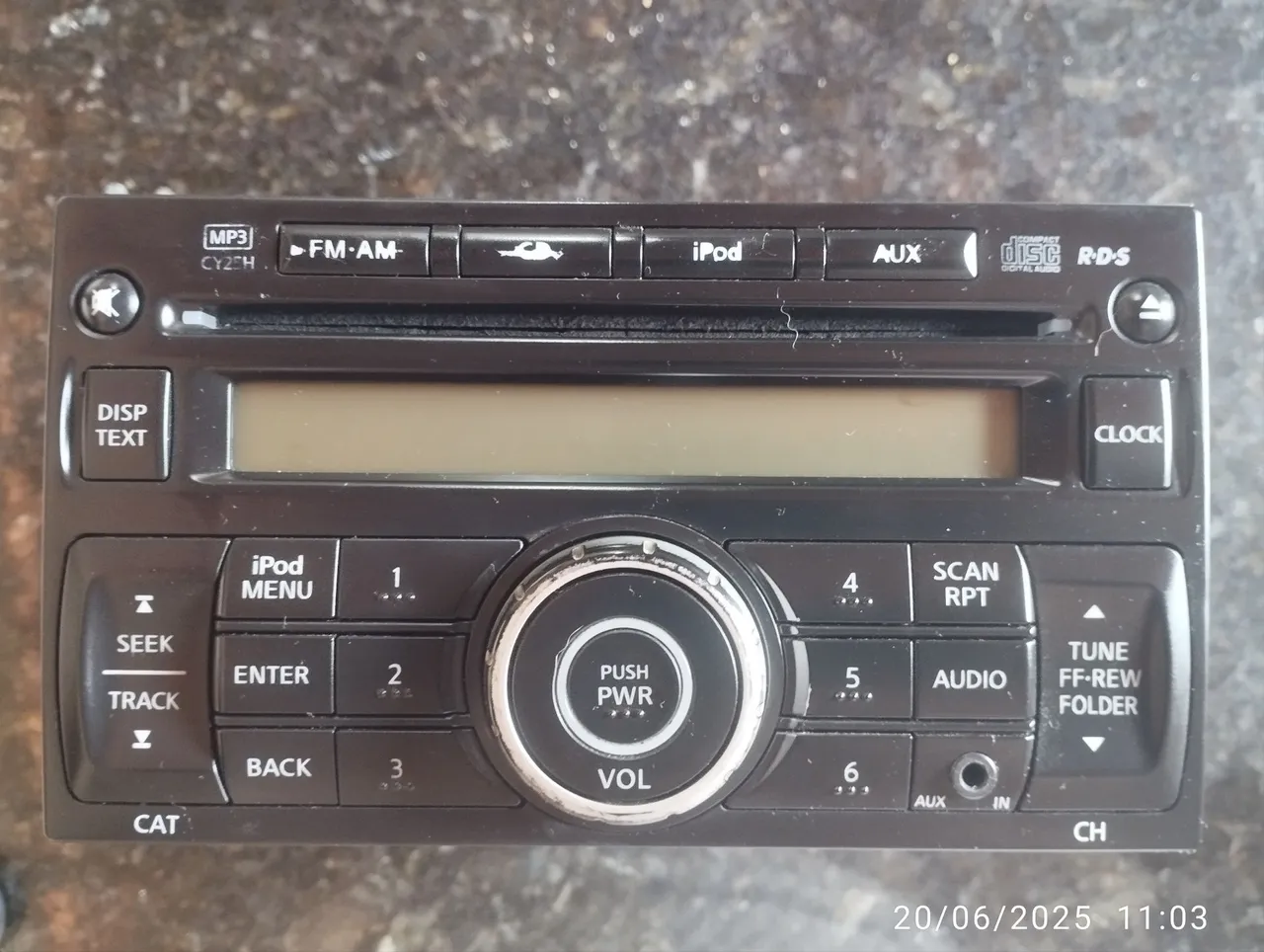 Central Multimídia Nissan CY2CH MP3