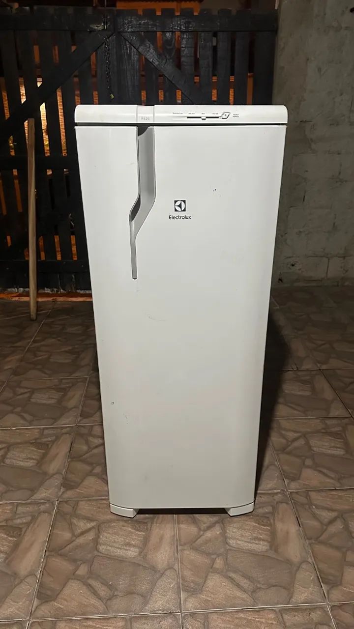 Geladeira eletrolux 