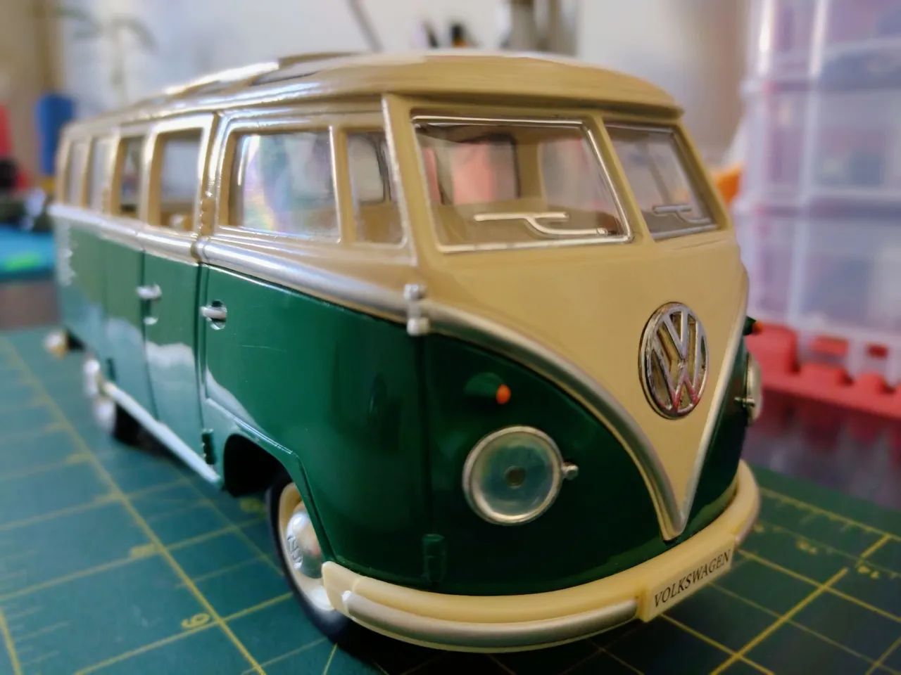 Miniatura 1962 Volkswagen Clássica Bus 
