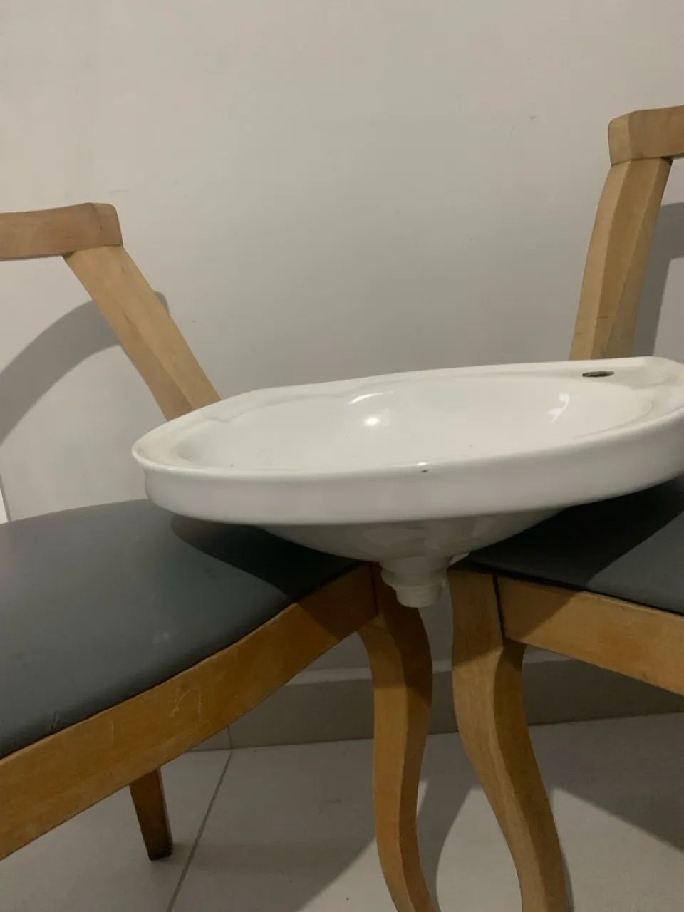 Cuba de cerâmica branca64840784408834124