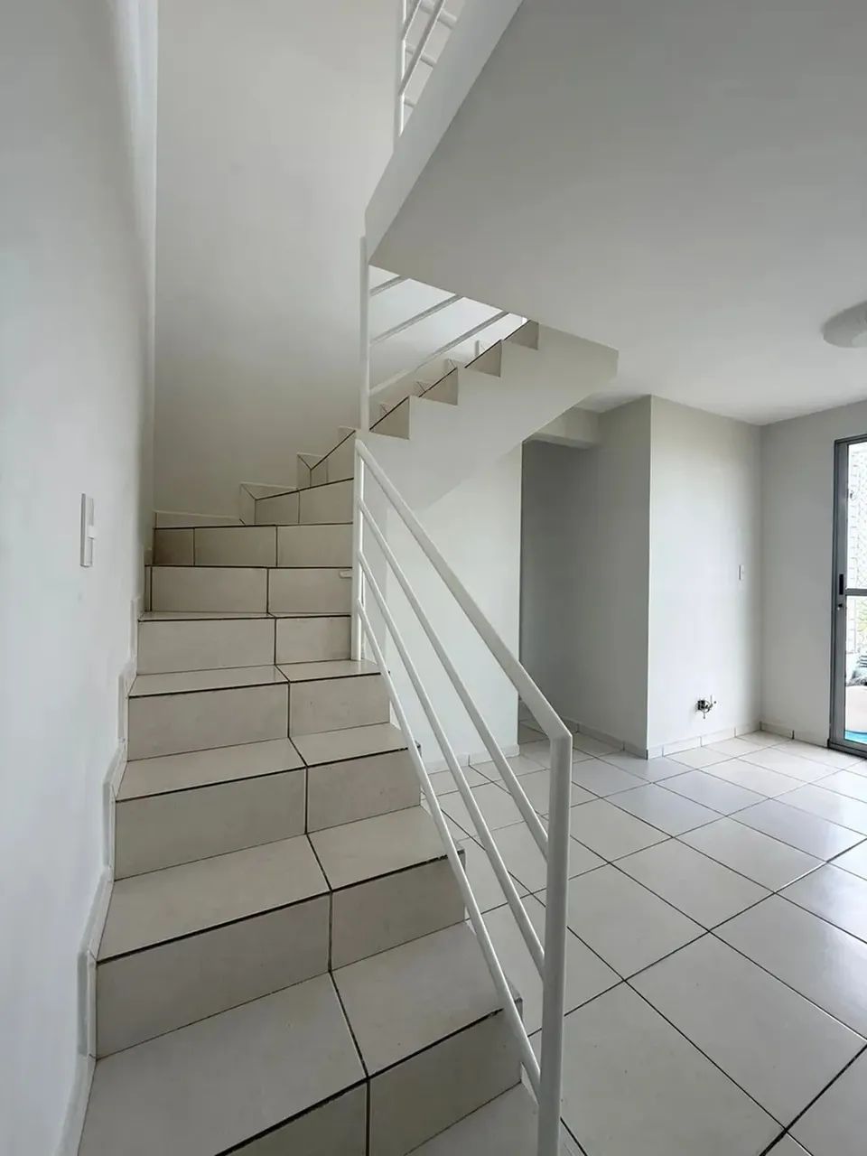 ALUGO OU VENDO LINDA COBERTURA NO CONDOMÍNIO VILLE SOLARE, AO LADO DO PARQUE SHOPPING - Foto 9