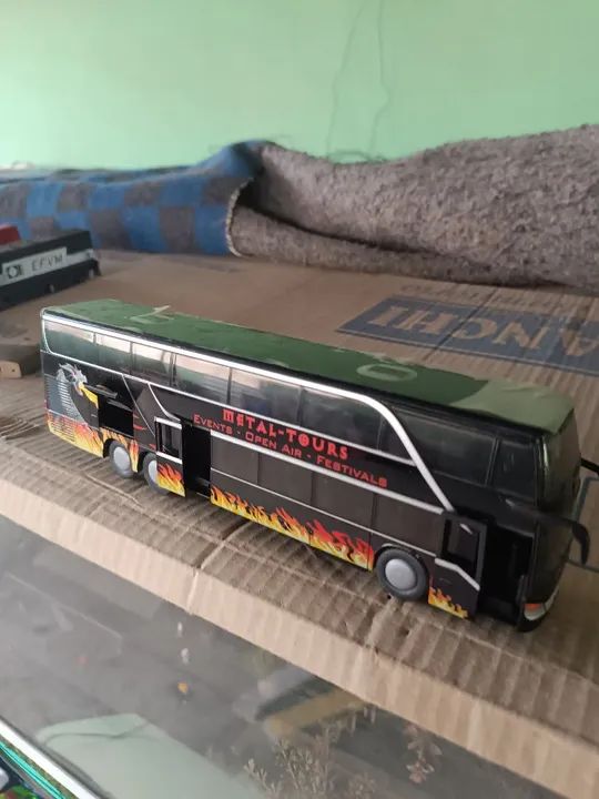 Ônibus 