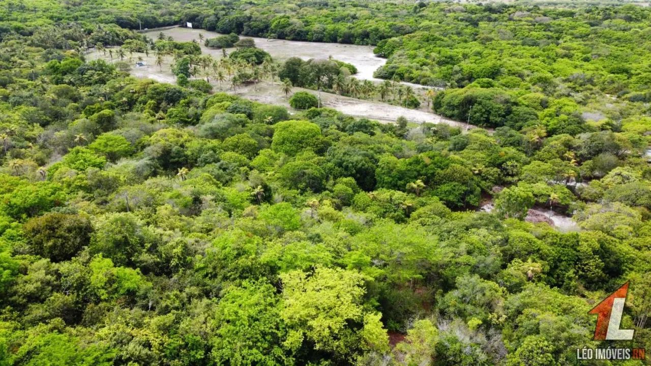 TERRENO À VENDA NA ZONA DA PRAIA DO MADEIRO - Foto 4