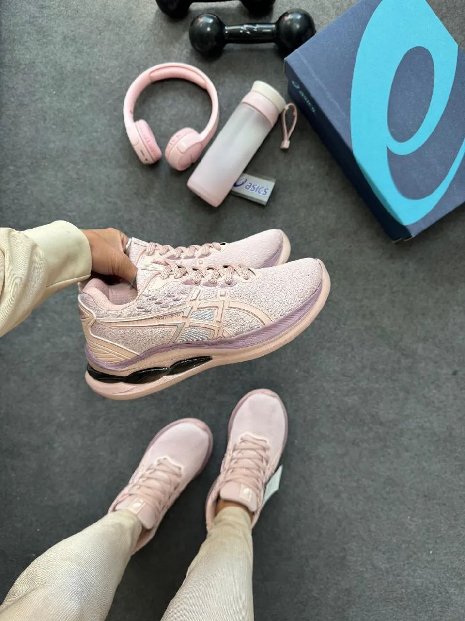 Tênis Asics Rosê Feminino - Conforto e Estilo - Foto 3
