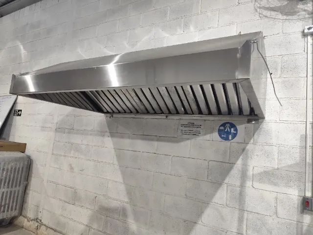 Coifa Inox Parede 2,00x1,00 - Exaustão profissional contínua