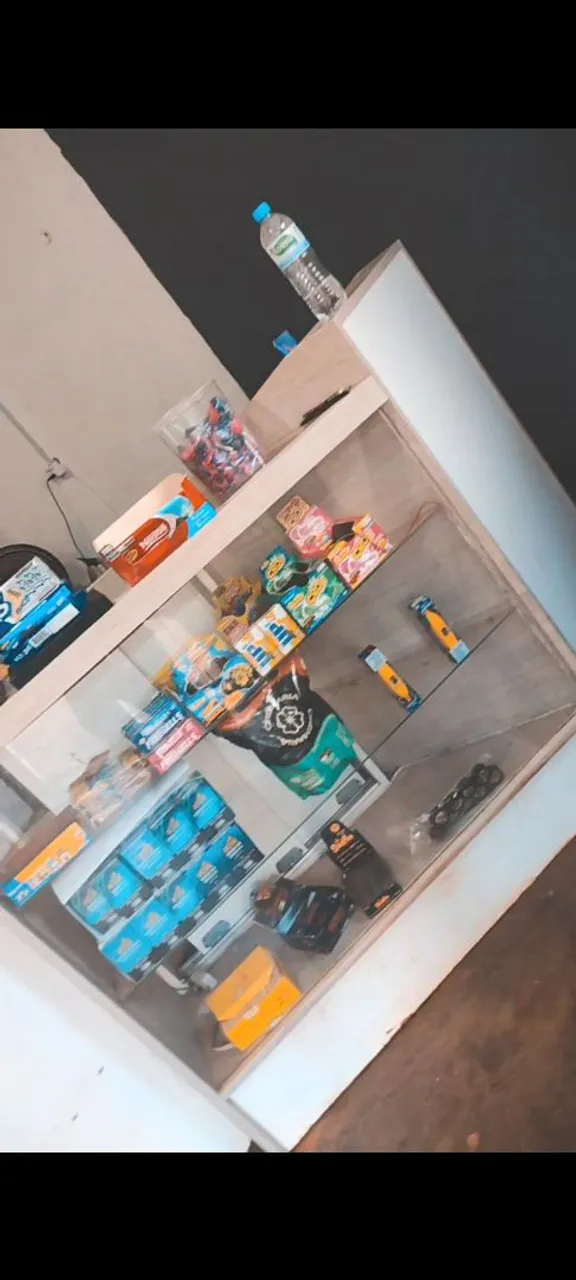 Balcão Expositor de Vidro para Comércio