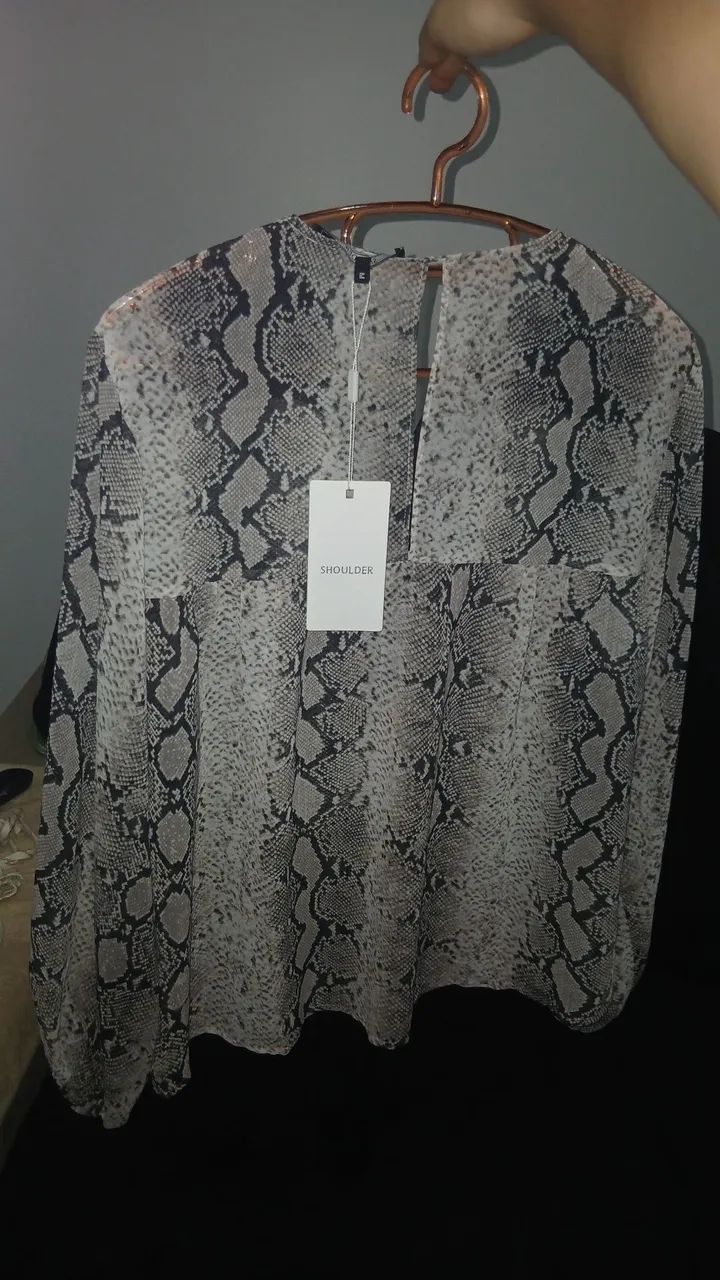 Blusa BATA CHIFFON COBRA 1023 ESTAMPADO  - Foto 2