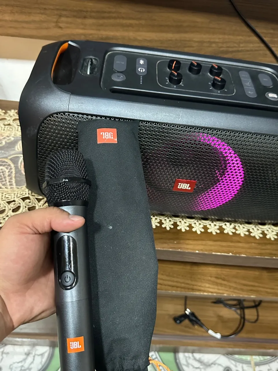 JBL party on the go