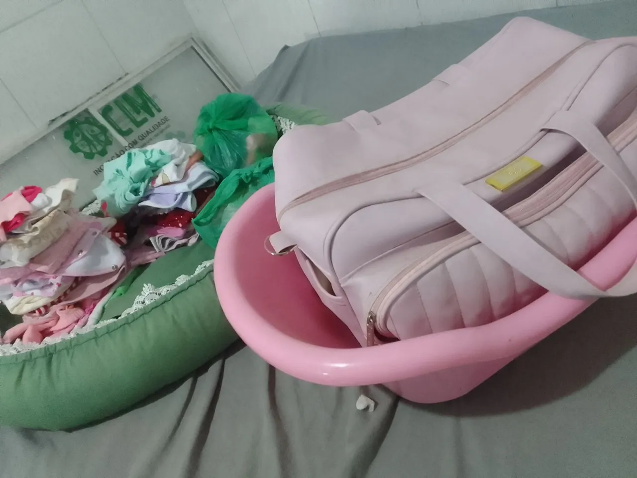 Bolsa maternidade rosa bebê