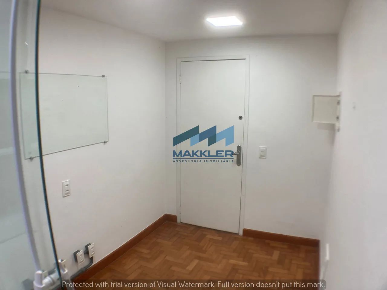 Excelente Sala Comercial à Venda ou Locação no Centro do Rio de Janeiro com 96m² - Foto 3