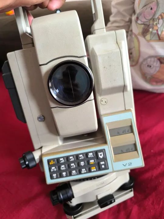 Estação total sokkia set4a 1500$$ troco  - Foto 2