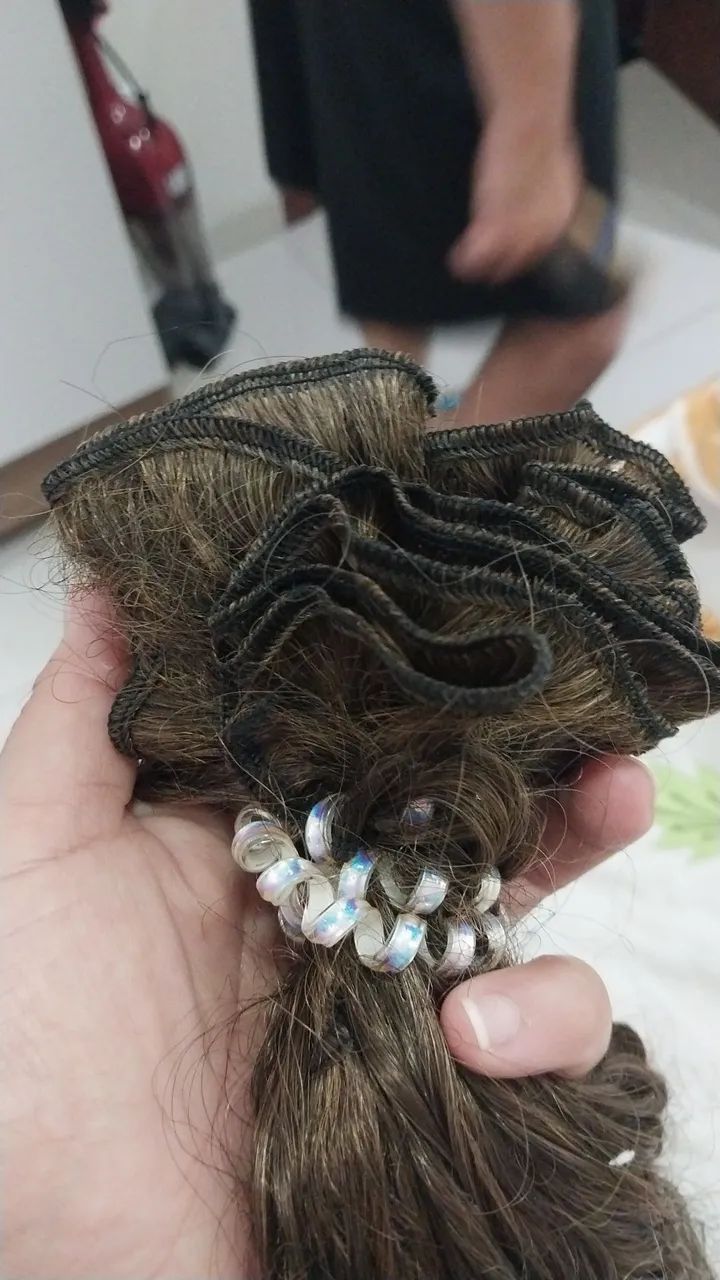 Vebdo Cabelo cacheado 60 cm de comprimento 160 gramas 5 telas de cabelo para mega! - Foto 3