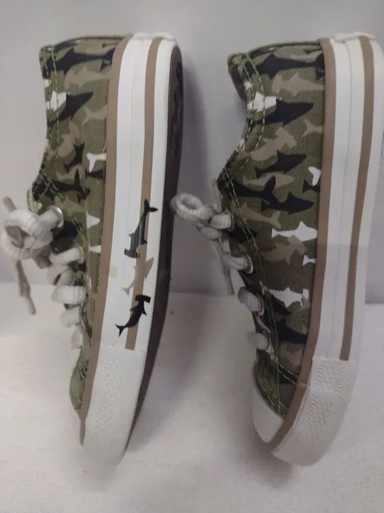 2 Tênis infantis All Star masculinos n.24 originais em ótimo estado  - Foto 3