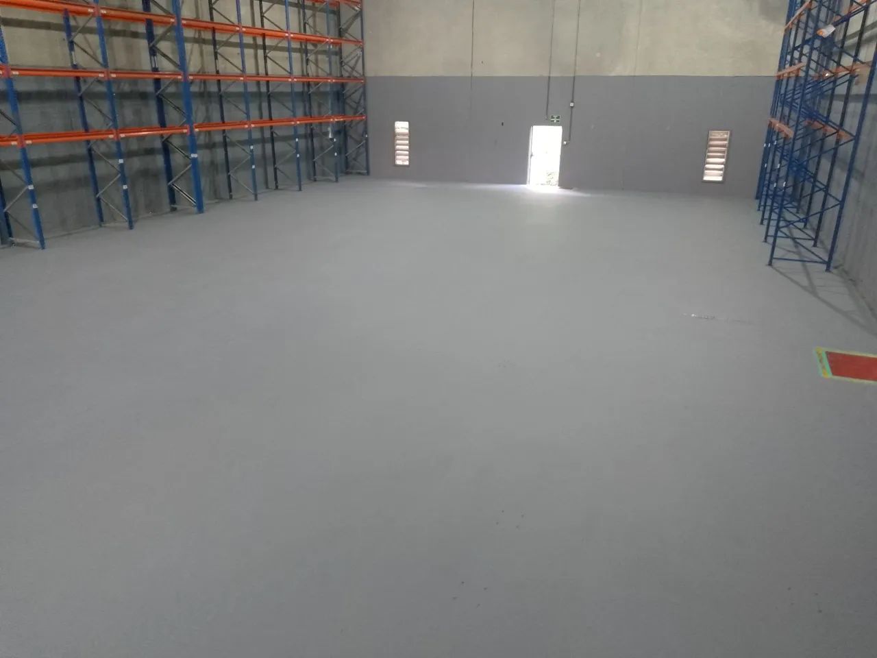 Pintura de piso, pintura de apartamento, massa corrida 