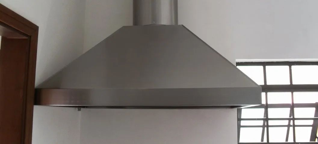Orçamento de coifa industrial sob medida para sua cozinha - em aço inox  - Foto 2