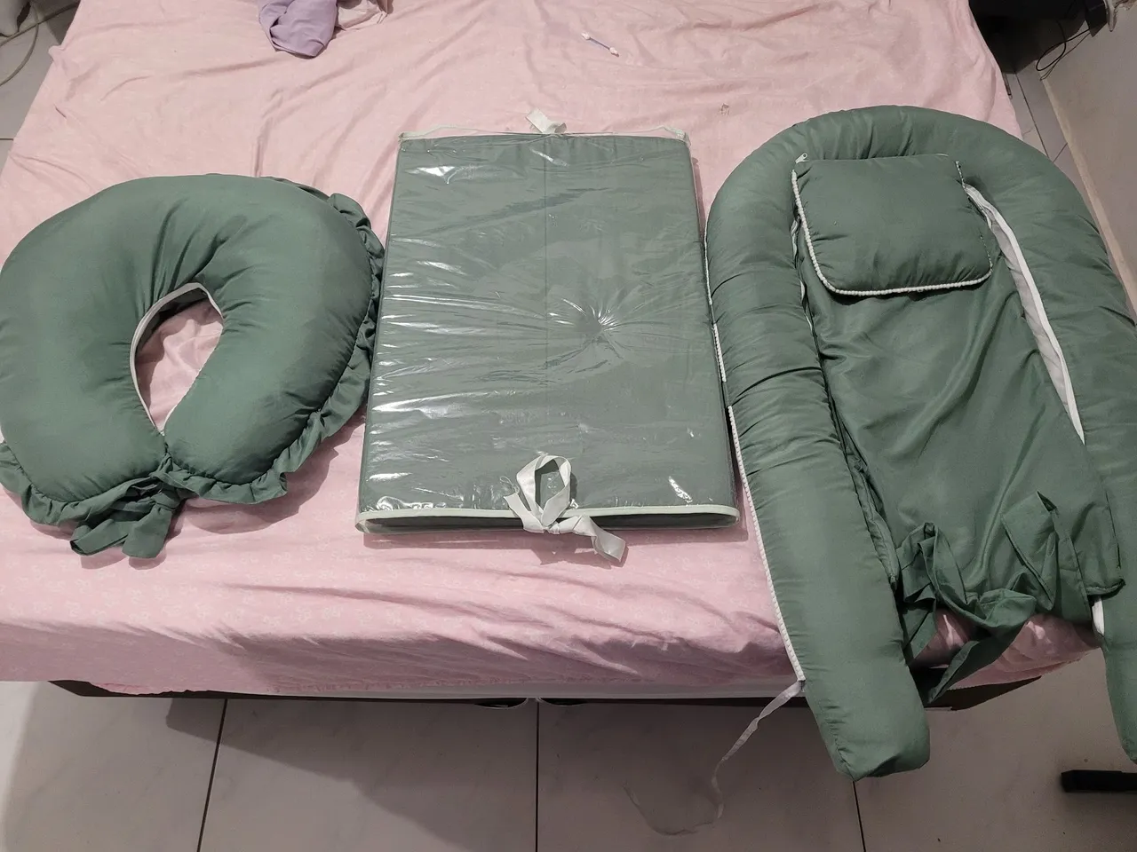 Kit Almofada de amamentação + Ninho + Trocador