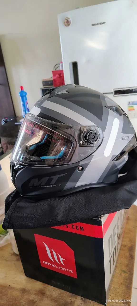 Capacete MT Helmets - Zerado