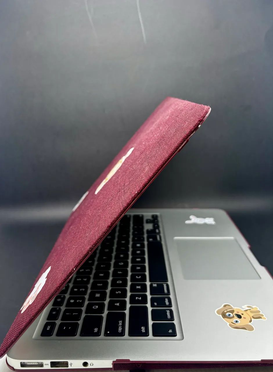 MacBook Air 13? | 2017 | Intel Core i7 | 8GB RAM | SSD 512GB