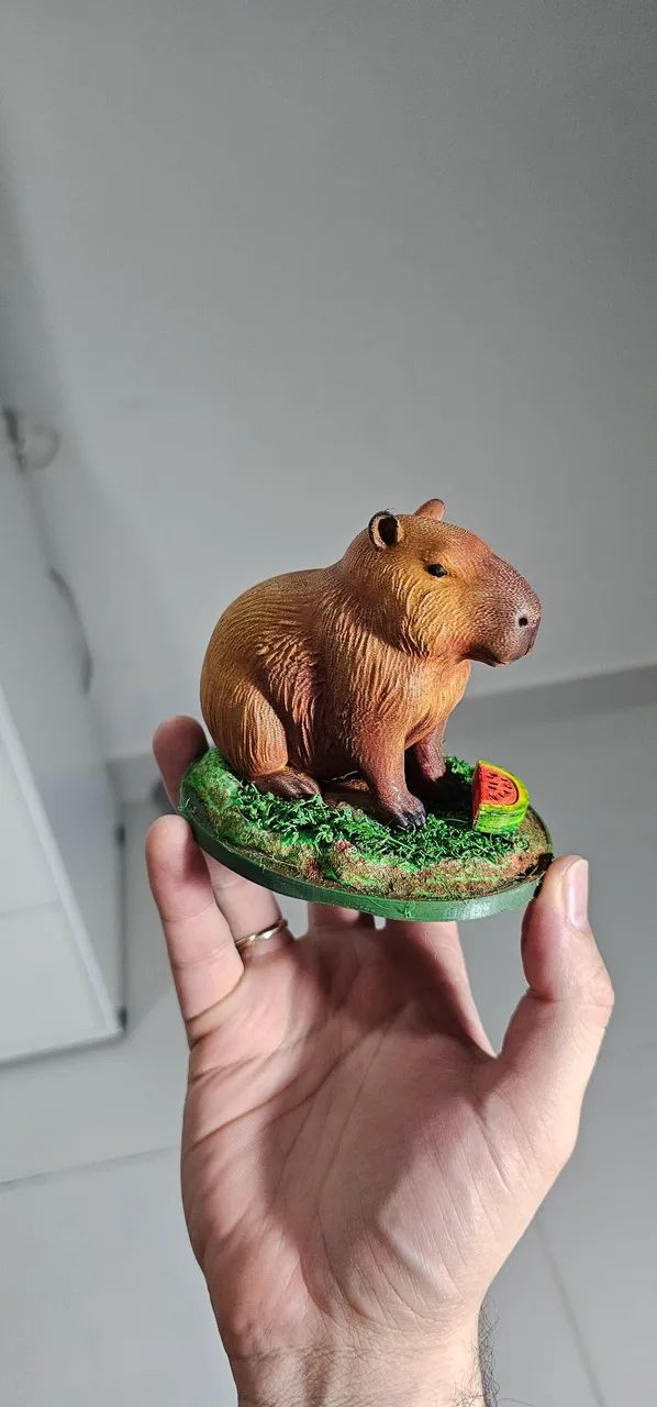 Miniatura de Capivara com Melancia