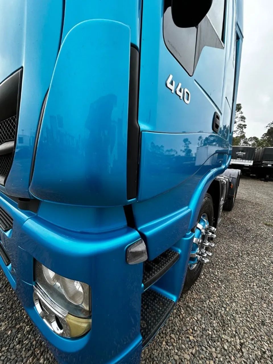 Iveco Stralis 440 - 2020 - 6x2 -teto Alto  - Foto 2