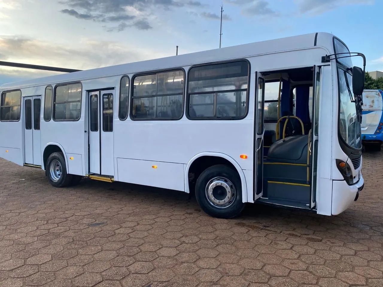 Ônibus Urbano MB OF 1418 - Foto 5