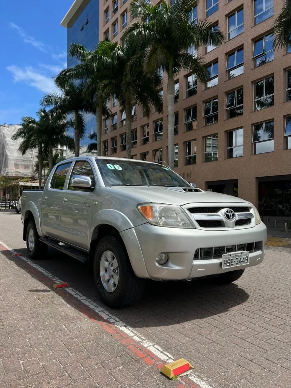 Toyota Hilux Hilux CD SRV D4-D 4x4 3.0 TDI Dies 2006