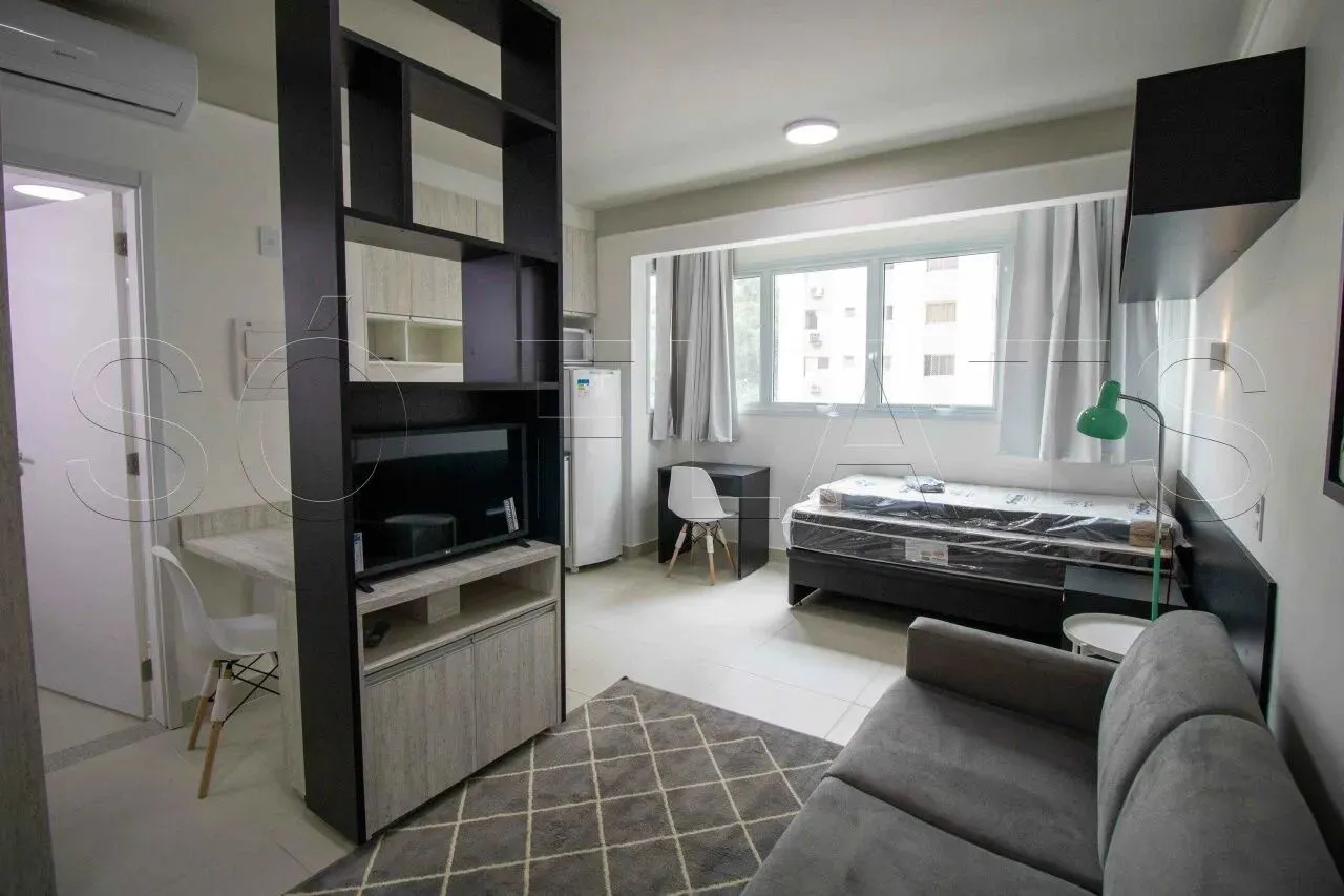 Apartamento tipo studio, muito bem localizado, Próximo ao Shopping Frei Caneca. Custo bene