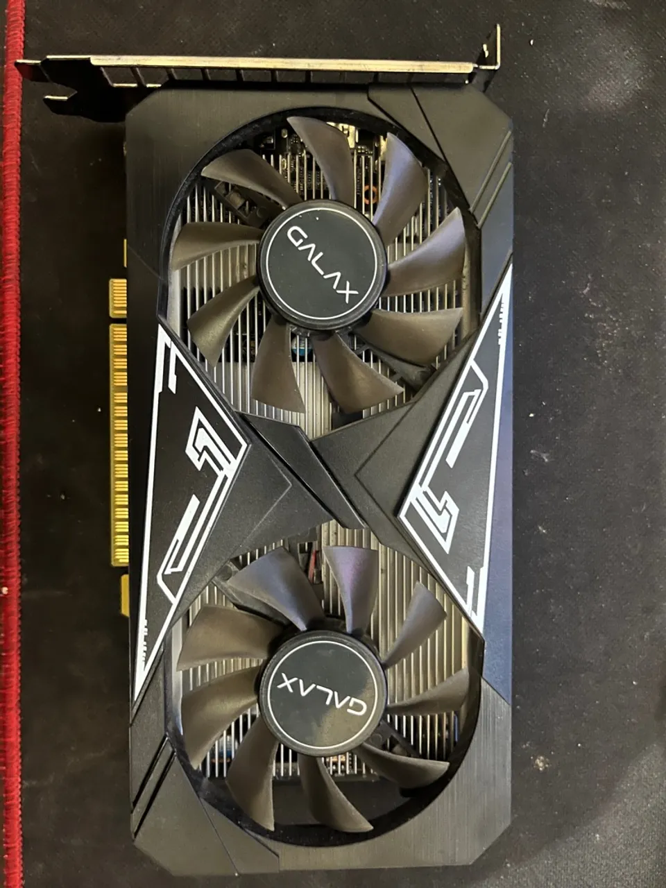 Placa de Vídeo Galax GTX 1650 - 4 gb. Usado em ótimo estado!!