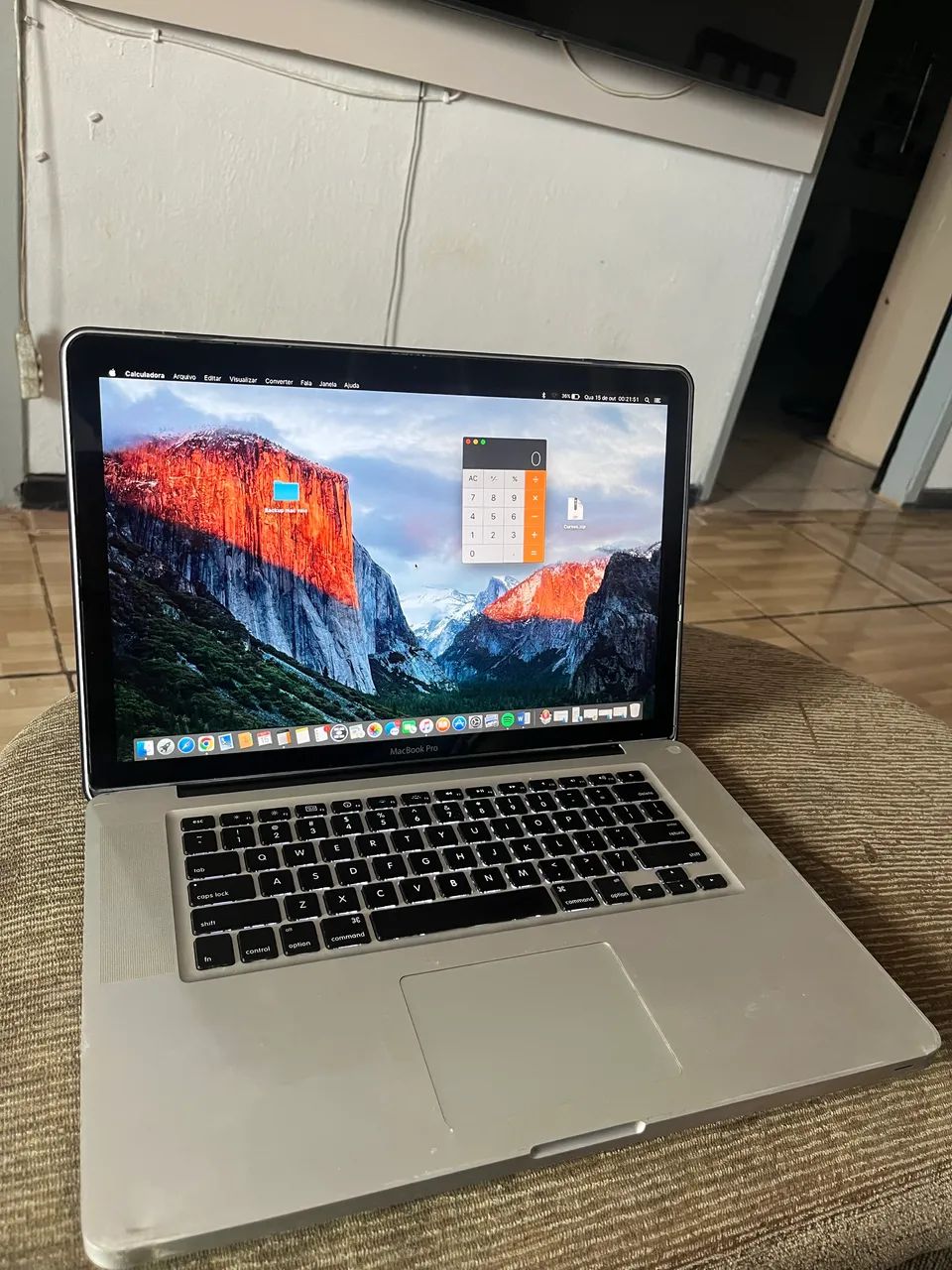 ゆき☆　MacBook Pro Apple MacBook Pro i7 2.6Ghz 16GB RAM 256GB SSD 15.4 Pol. Touch Bar