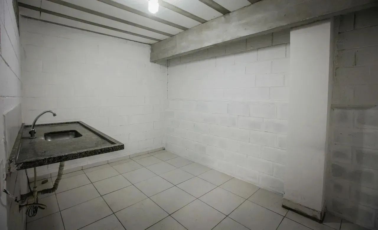 Galpão p/ Locação com 1.100m² em Jardim Limoeiro - Serra / ES - Foto 9