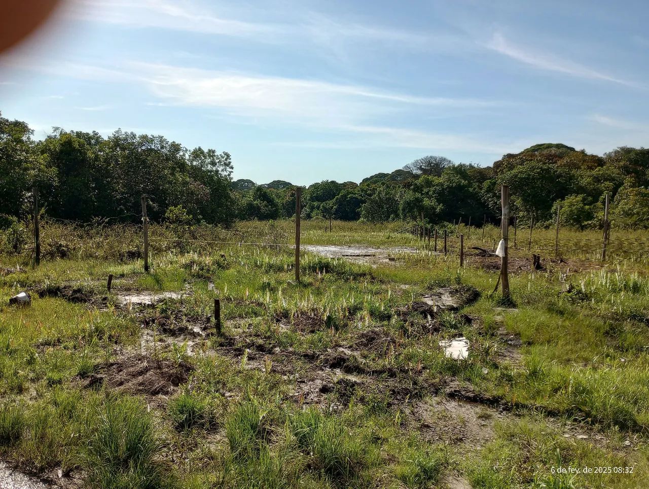 Terreno com área verde em ótima localização