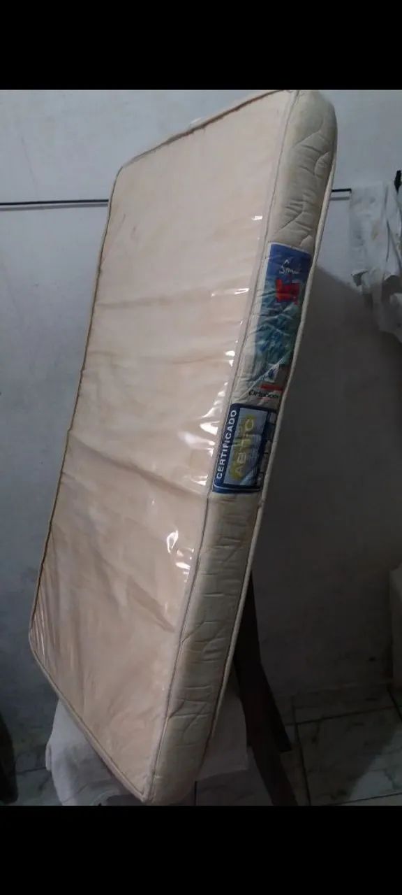 Vendo um colchão ORTOBOM... - Foto 3