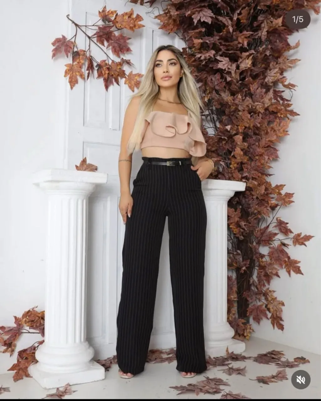Calça social preta com listras
