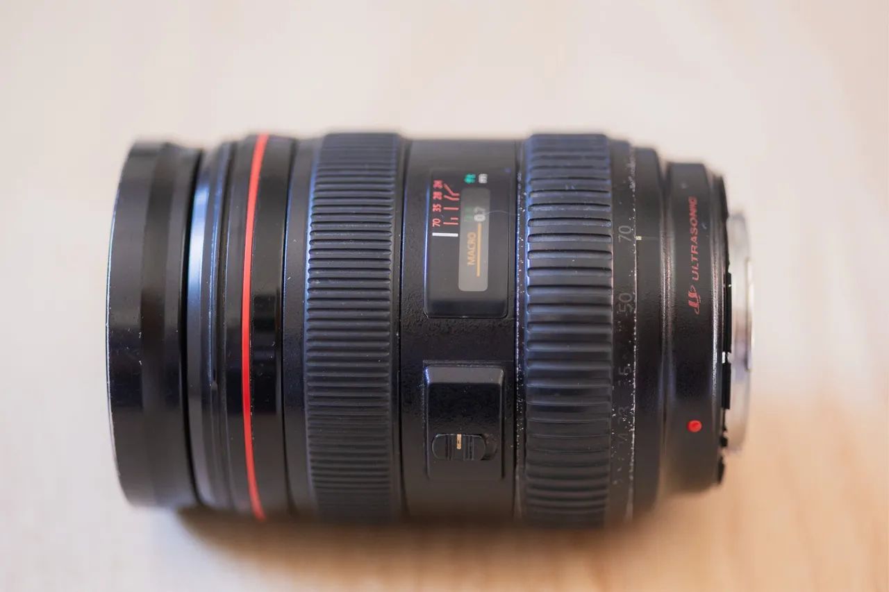 Lente 24-70  2.8  versão 1 funciona tudo  - Foto 2