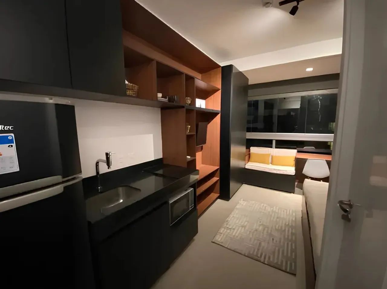 Studio mobiliado e decorado para locação no VN Oscar Freire, Pinheiros