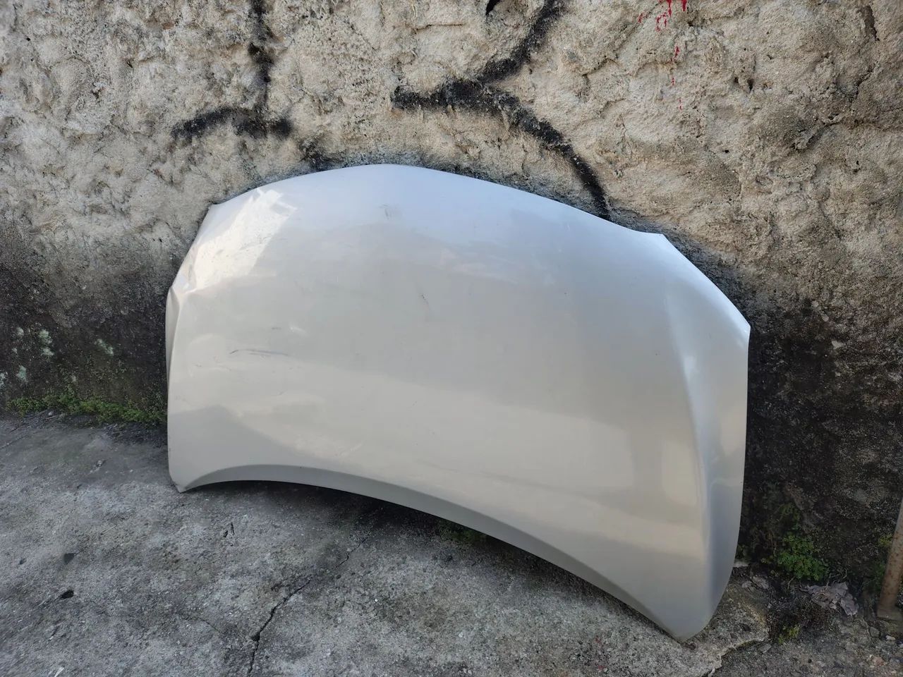 Capô dianteiro Toyota Corolla 2009 a 2014 original c detalhe  - Foto 4