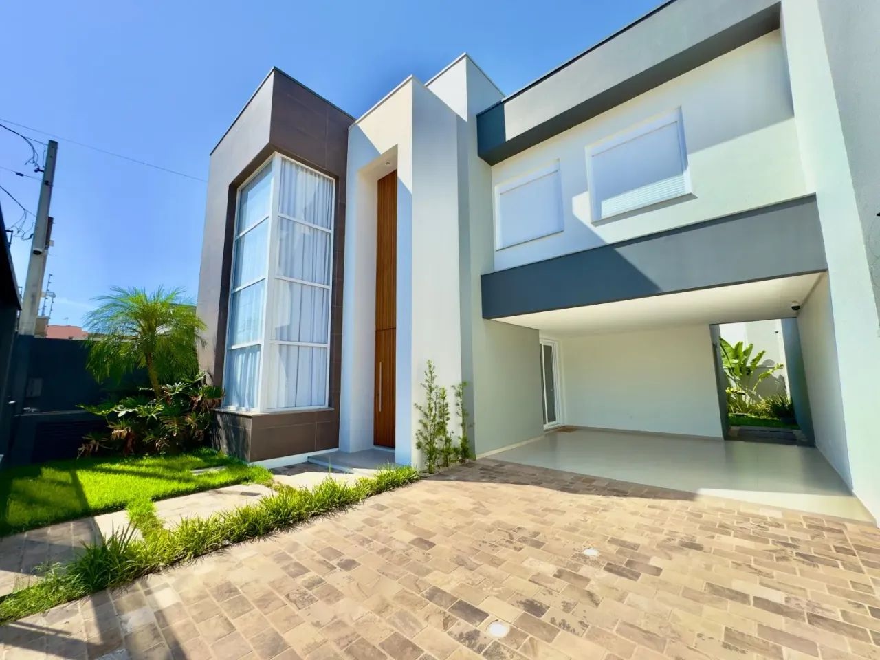 Belíssimo sobrado mobiliado sob medida com eletrodomésticos com 174 m² de área construída - Foto 2