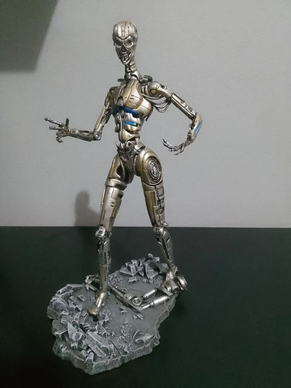 Action Figure Terminator T-X