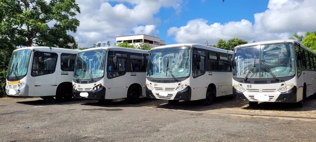 4 ÔNIBUS M. BENZ 1418 CURTO (MICRÃO) 2009/2010