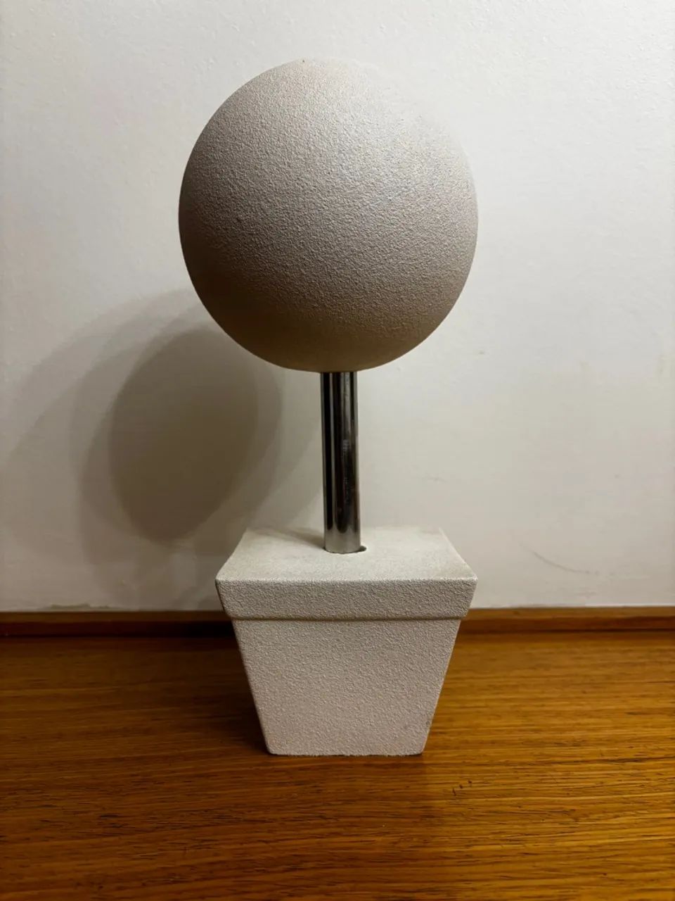 Vaso Decorativo com Ovo de Avestruz - Foto 3
