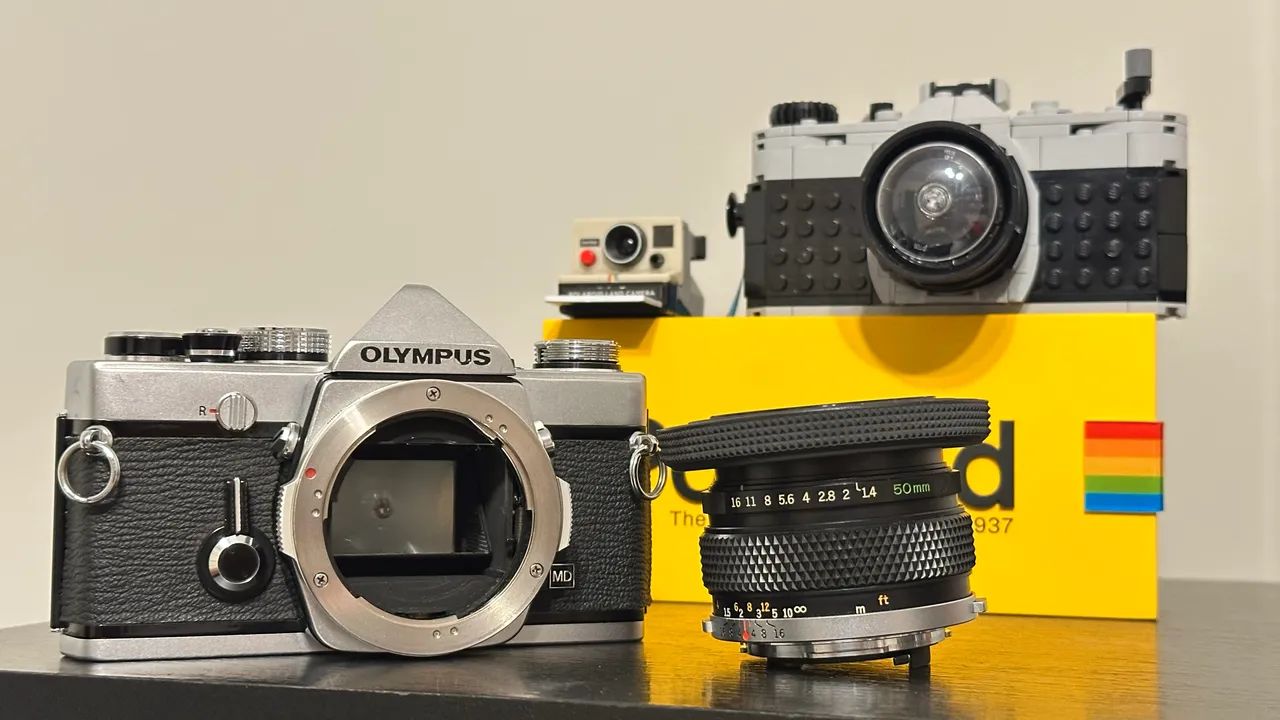 Olympus OM-1 + Lente Olympus 50mm/1.4 - Câmeras e Filmadoras