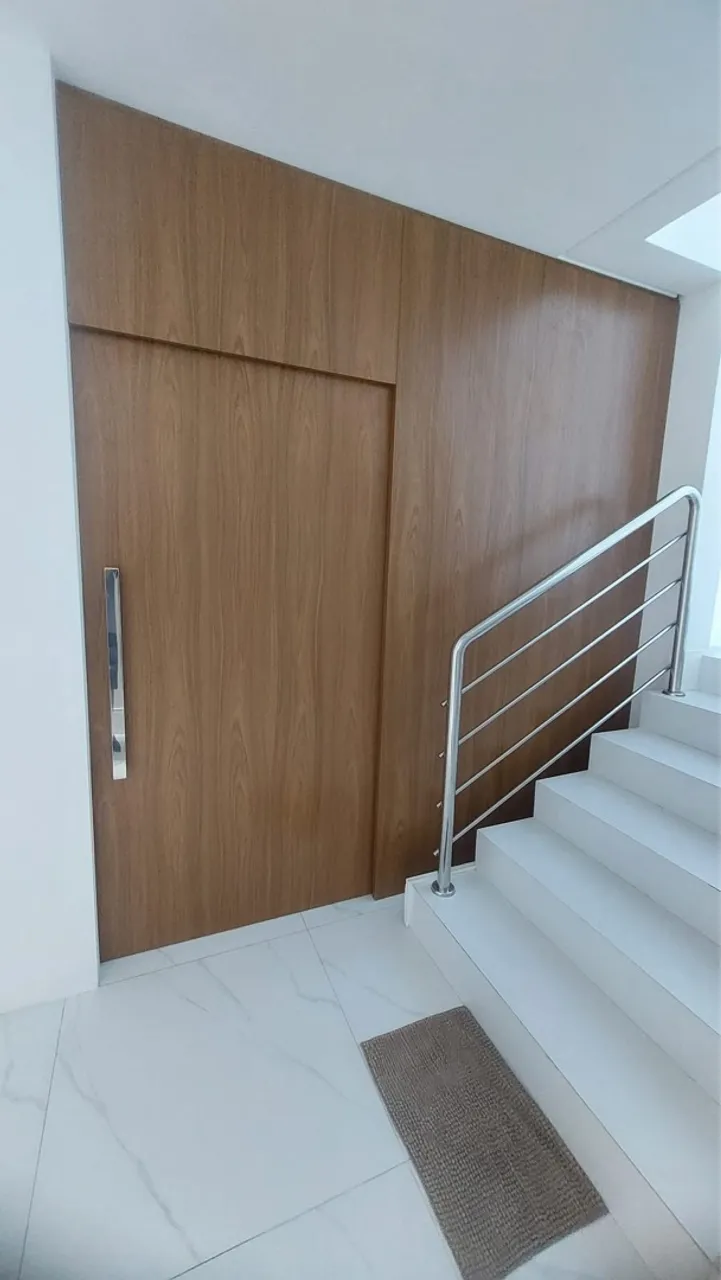 Portas em 100 mdf