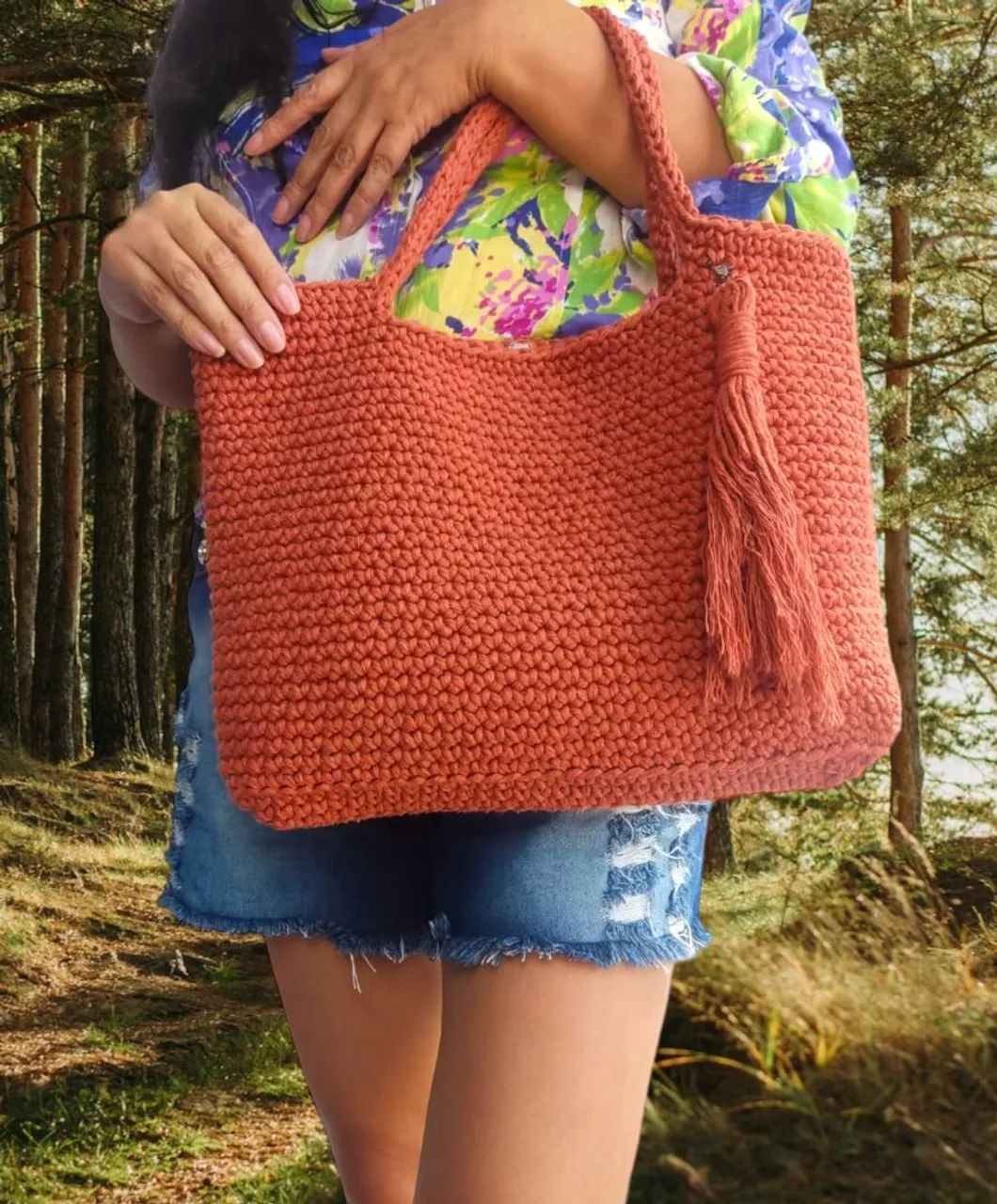Bolsa de ombro em crochê barbante 